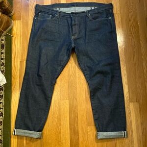Uniqlo Slim Straight Stretch Selvedge Denim Jeans